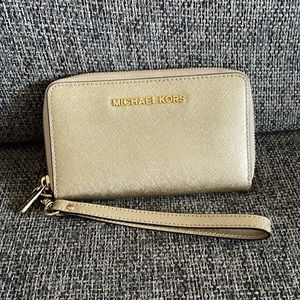 Michael Kors Jet Set Wallet